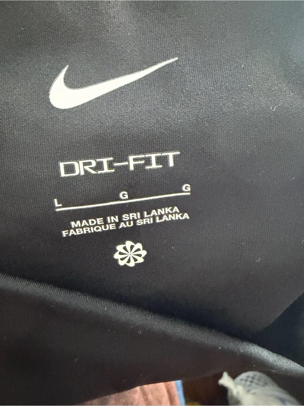 Nike Dri-Fit Bliss Victory Mid-Rise Training Pant